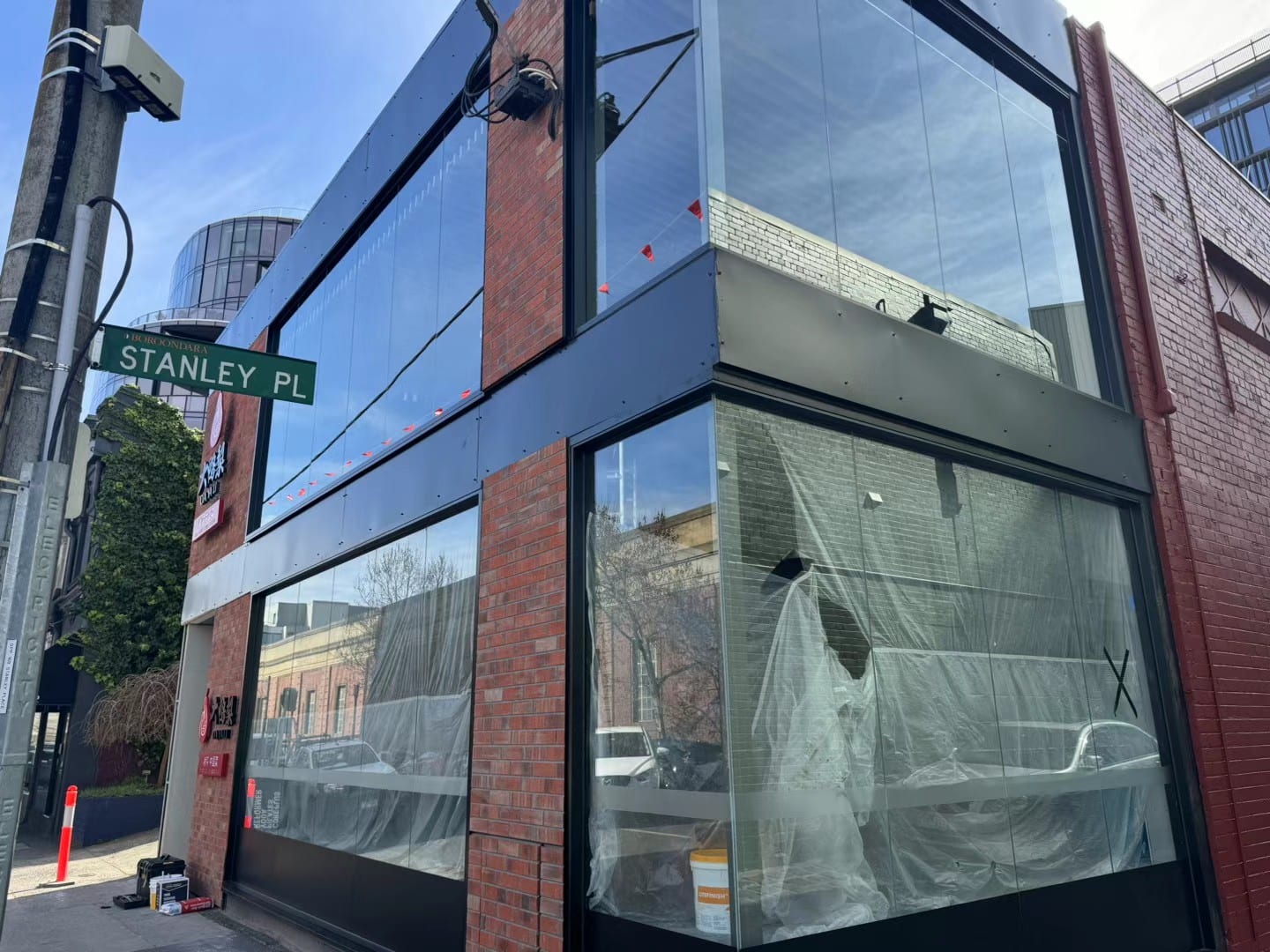 External commercial shopfront glazing on Stanley Place Melbourne